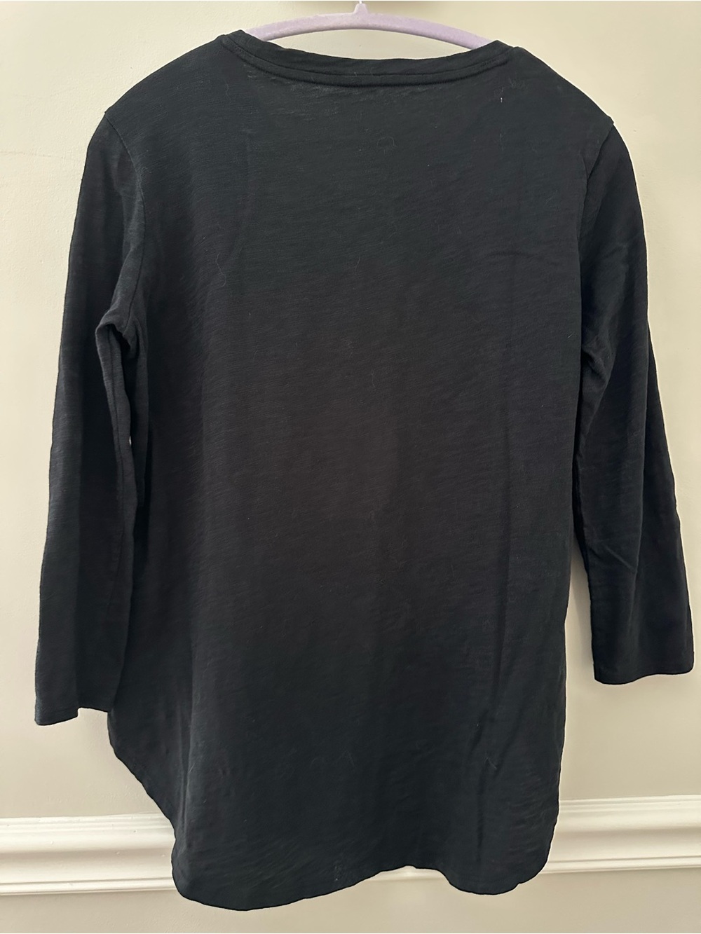 Escape by Habitat Black Long-Sleeve Cat & Wine Graphic Tee XS - Picture 2 of 5